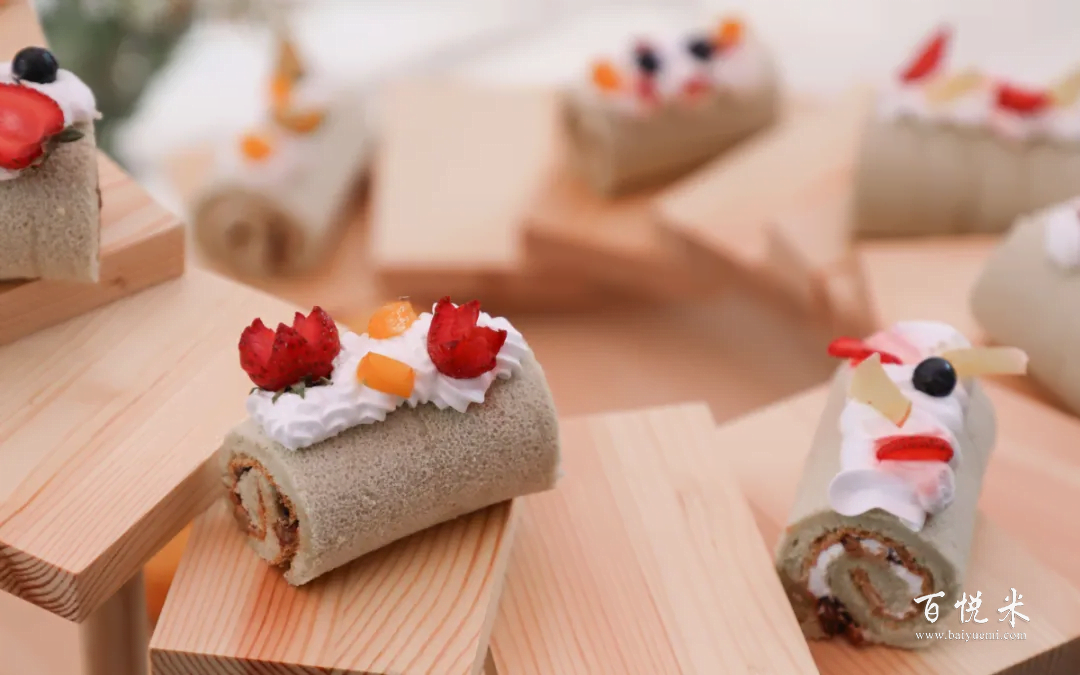 很多人都不知道的小本創(chuàng)業(yè)好項(xiàng)目,選擇私房烘焙,都說太賺錢了